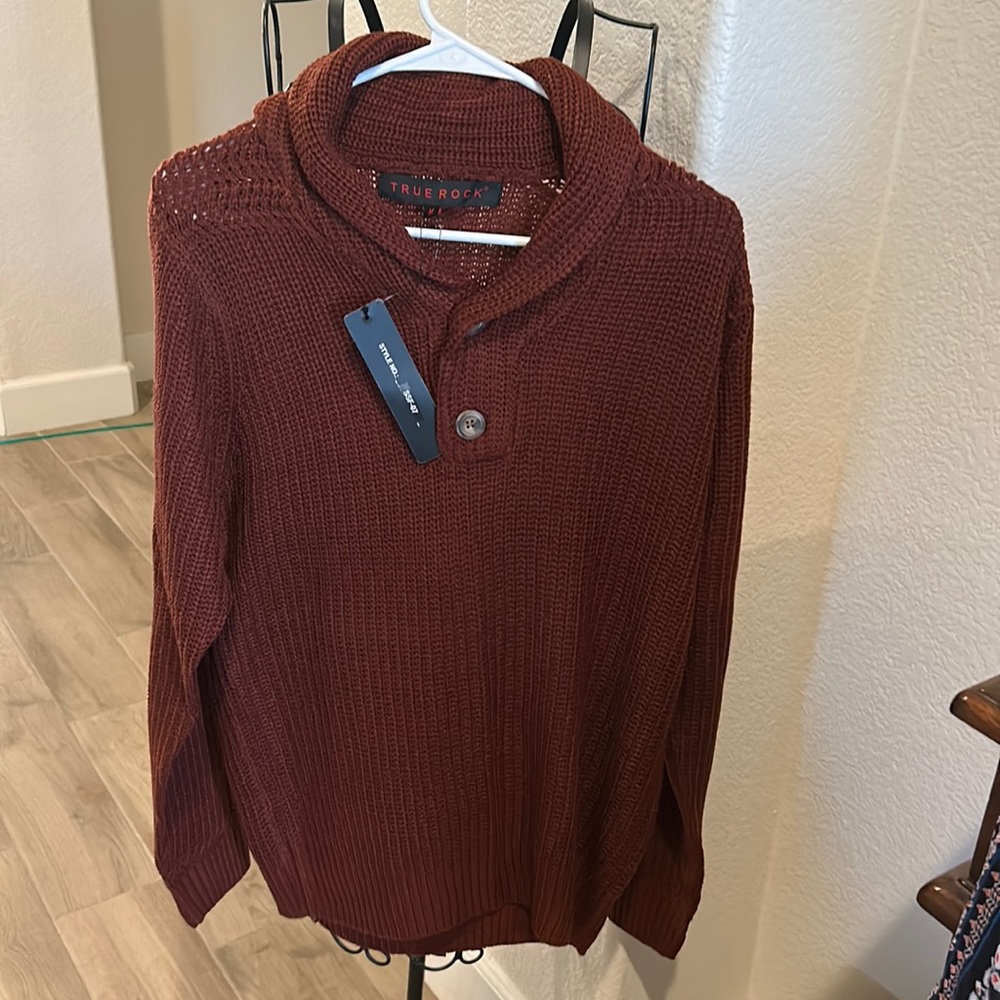 True Rock men’s Pullover knit sweater